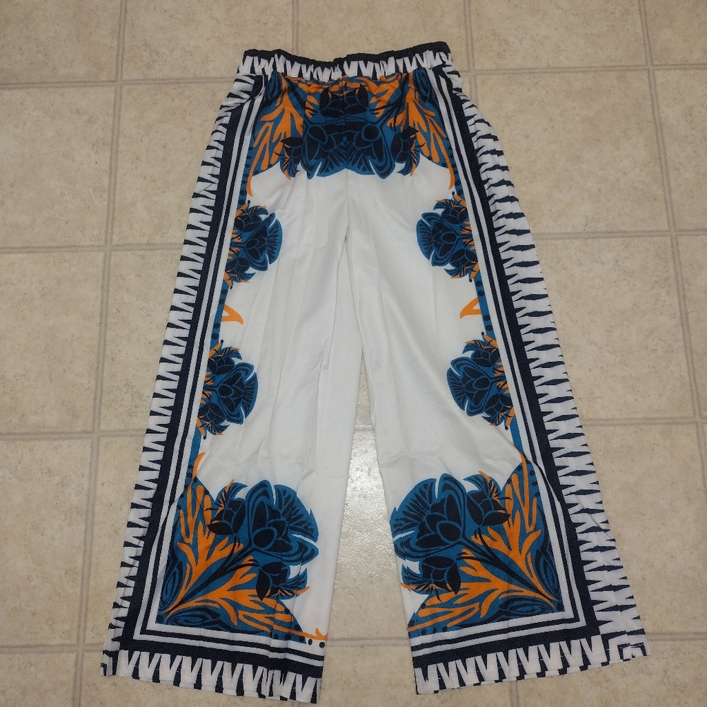 Floral Wide-Leg Satin Jumpsuit in Cream and Teal - Picture 6 of 6